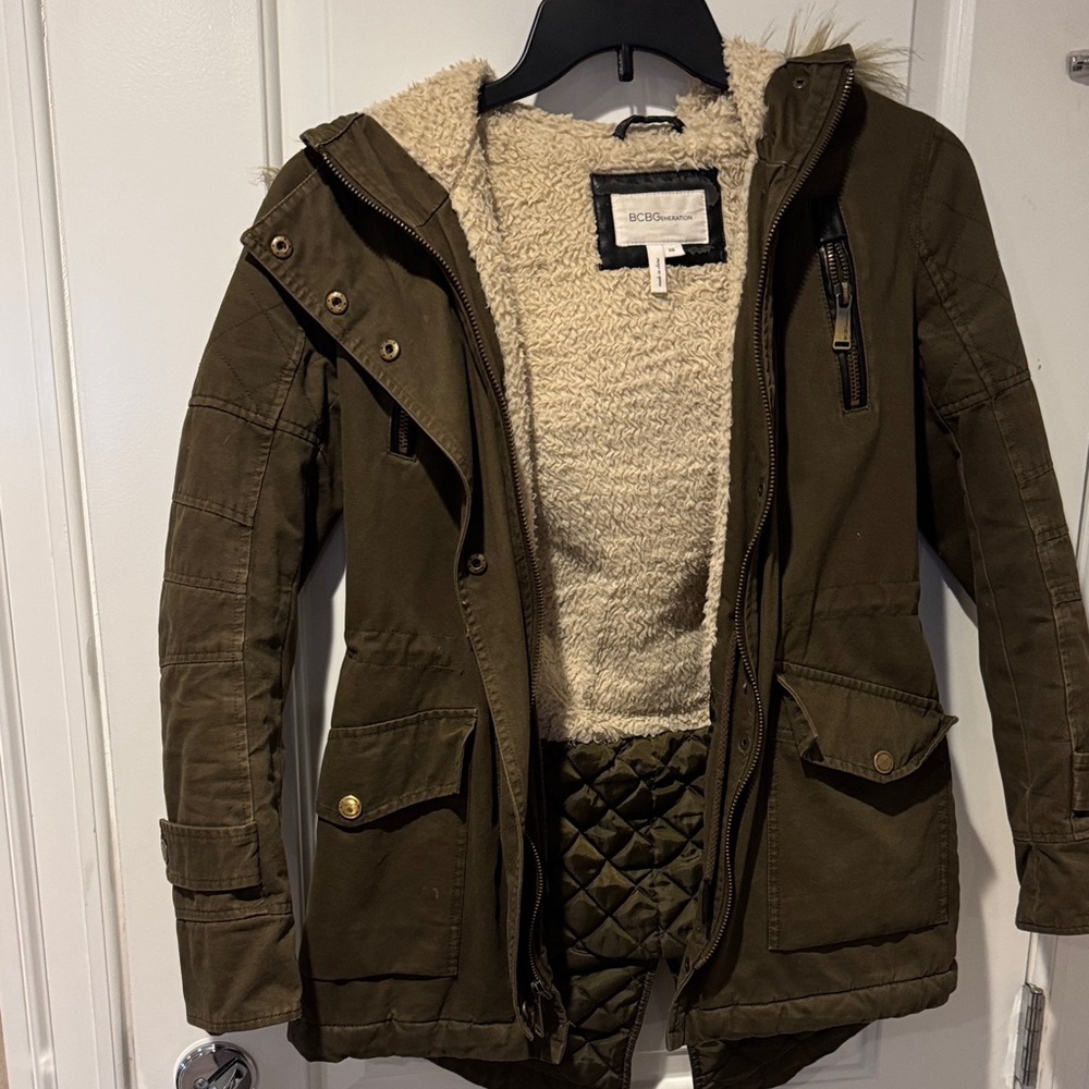 Bcbgeneration Green Utility Jacket With Faux Fur … - image 4